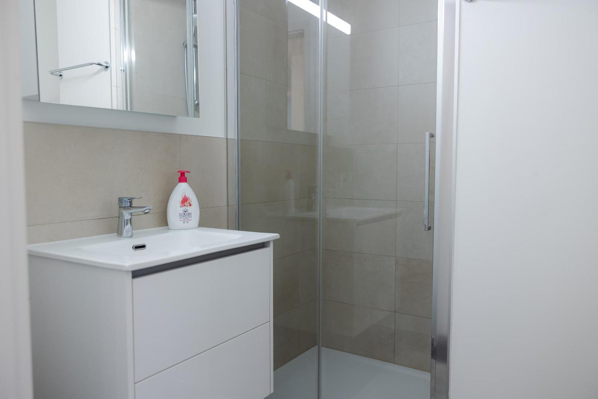 Five Stars Comfort Apartment Lugano Near The Lake Kültér fotó
